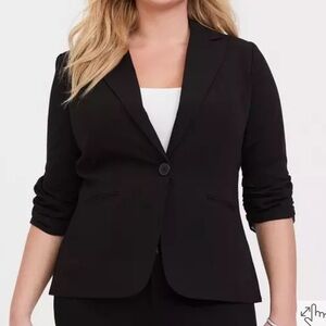 Torrid City Twill Classic Fit Blazer Black